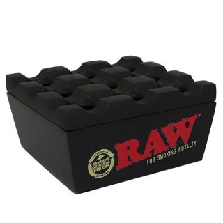 Cenicero Metal Raw 8x8x4 cm.