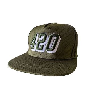 20504 - Gorra Bordada 420 Green